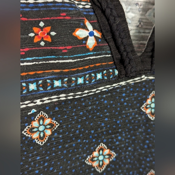 *3 for $20* REITMANS - tank top - Picture 2 of 5